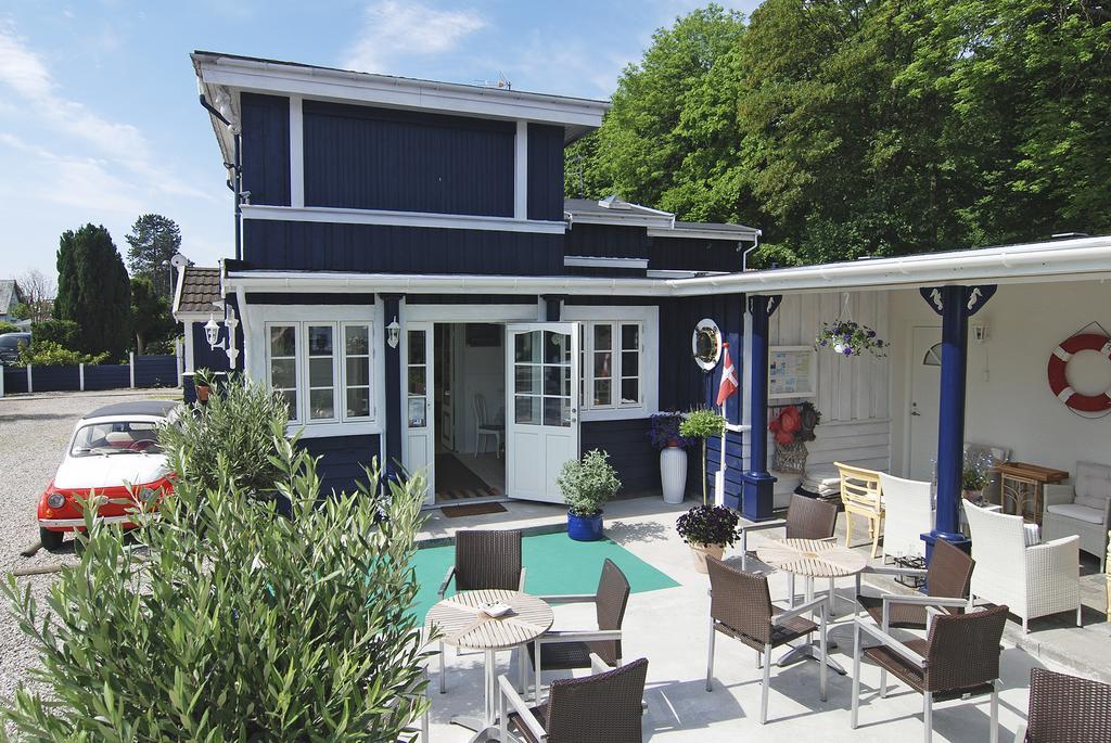 Hotel Villa Brinkly Snekkersten Buitenkant foto
